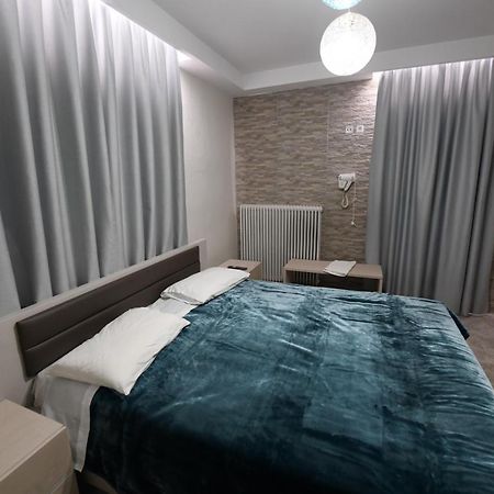 Guesthouse Alexandros Nestorion Exterior photo